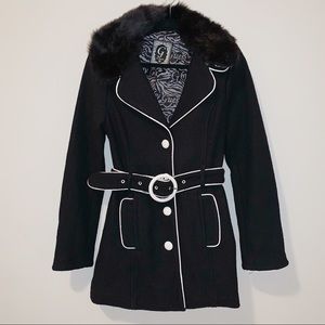 Black wool coat 🧥